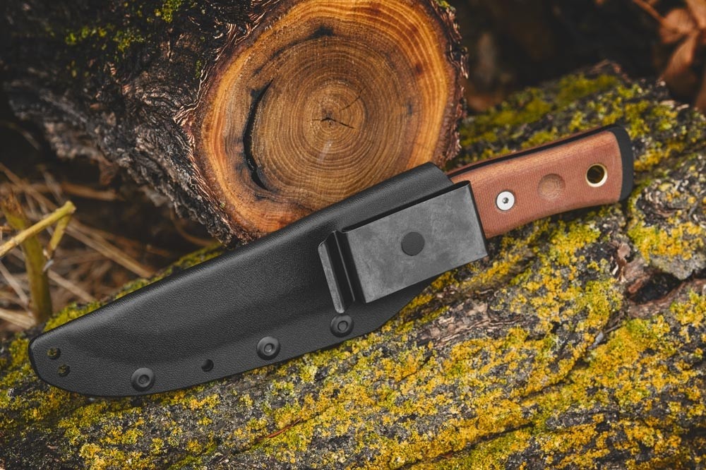 Best Big Knives: Four Behemoths That Are A Cut Above The Rest
