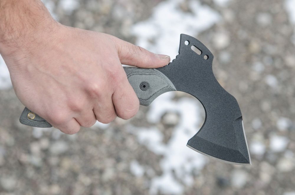 TOPS KNIVES MAX THE MINI AXE