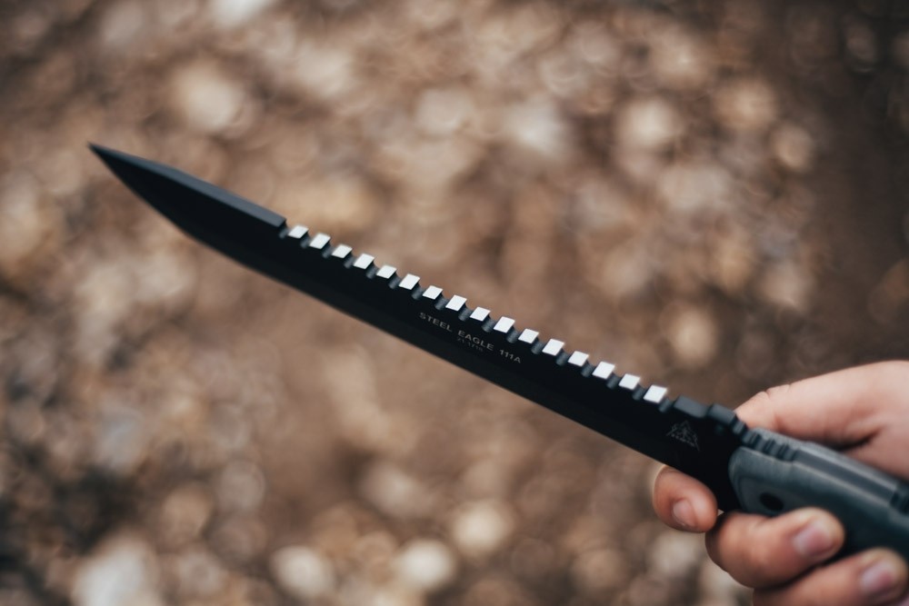 Steel Eagle 111A Hunters Point - TOPS Knives Tactical OPS USA
